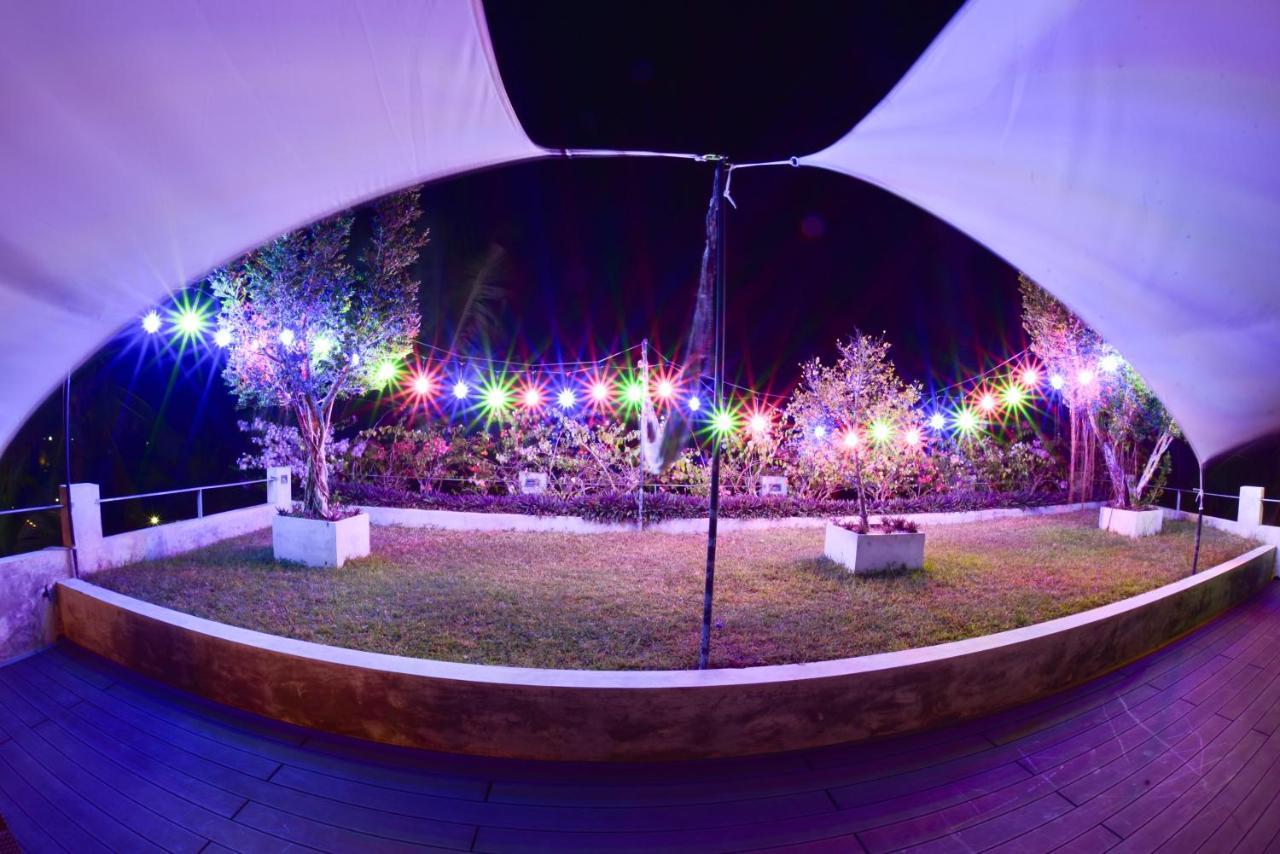 Tropical House - Jungleside Villa Hikkaduwa Exterior foto