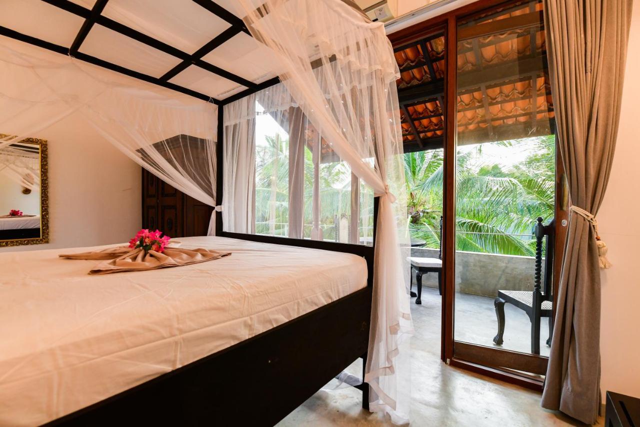 Tropical House - Jungleside Villa Hikkaduwa Exterior foto