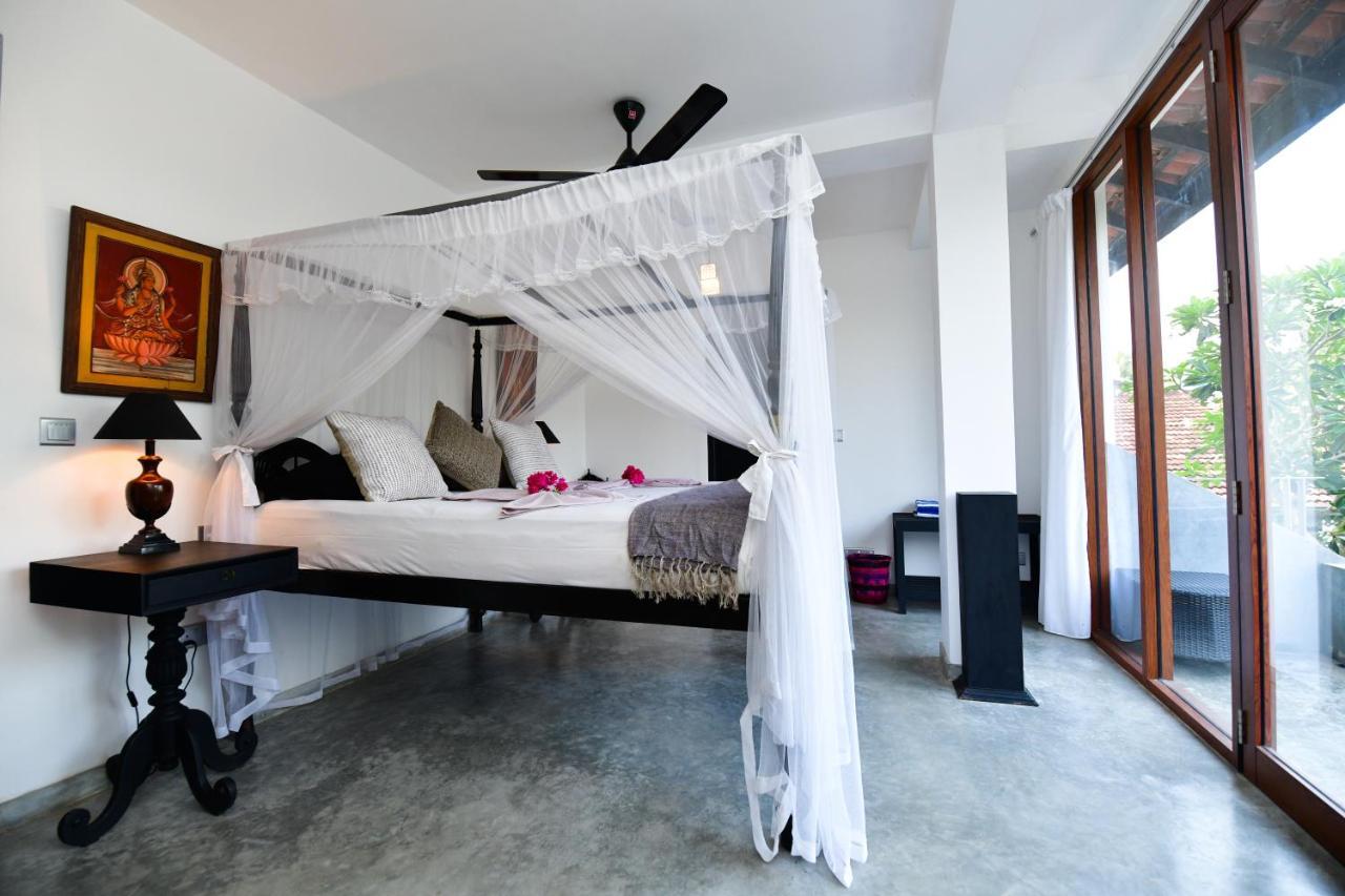 Tropical House - Jungleside Villa Hikkaduwa Exterior foto