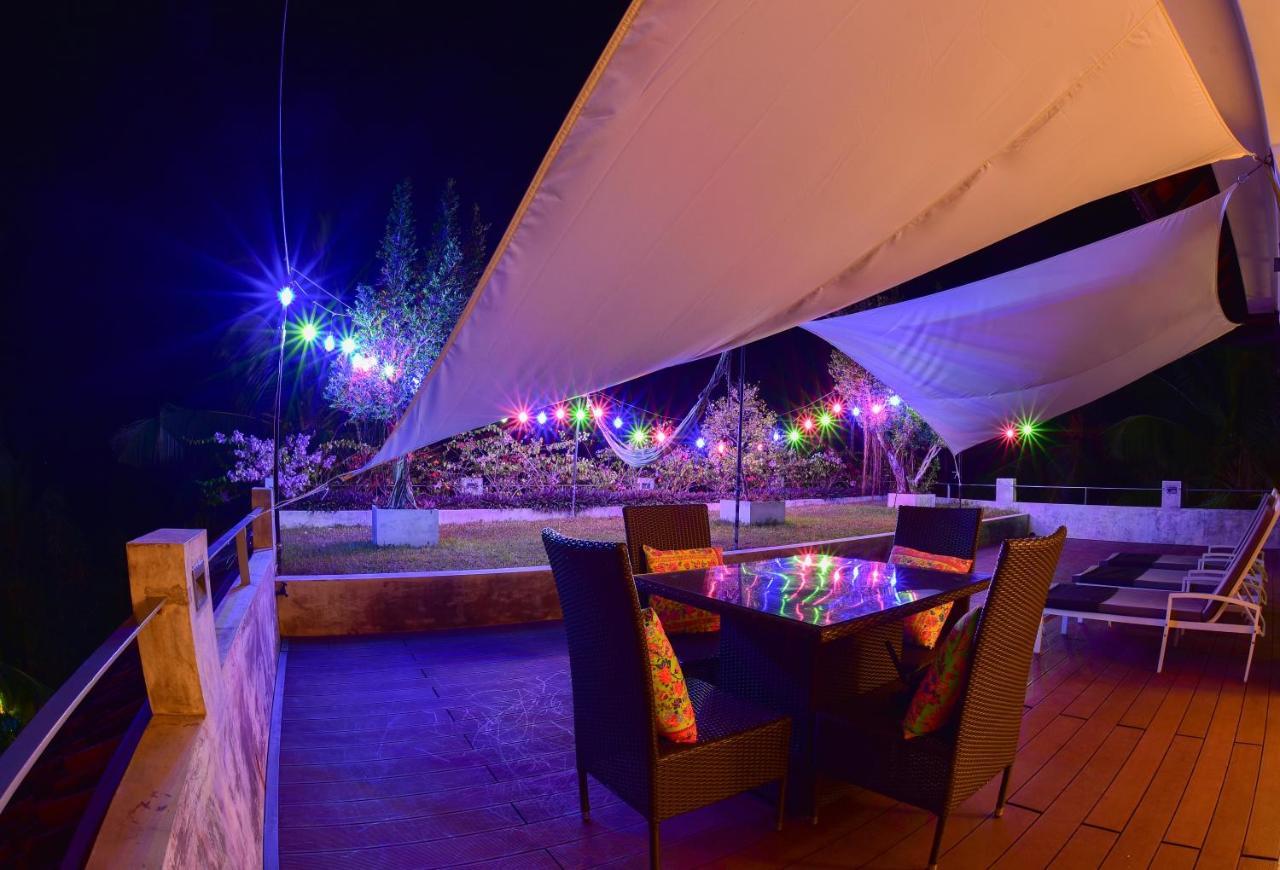 Tropical House - Jungleside Villa Hikkaduwa Exterior foto