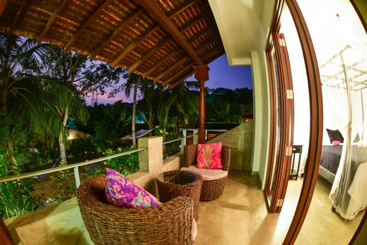 Tropical House - Jungleside Villa Hikkaduwa Exterior foto
